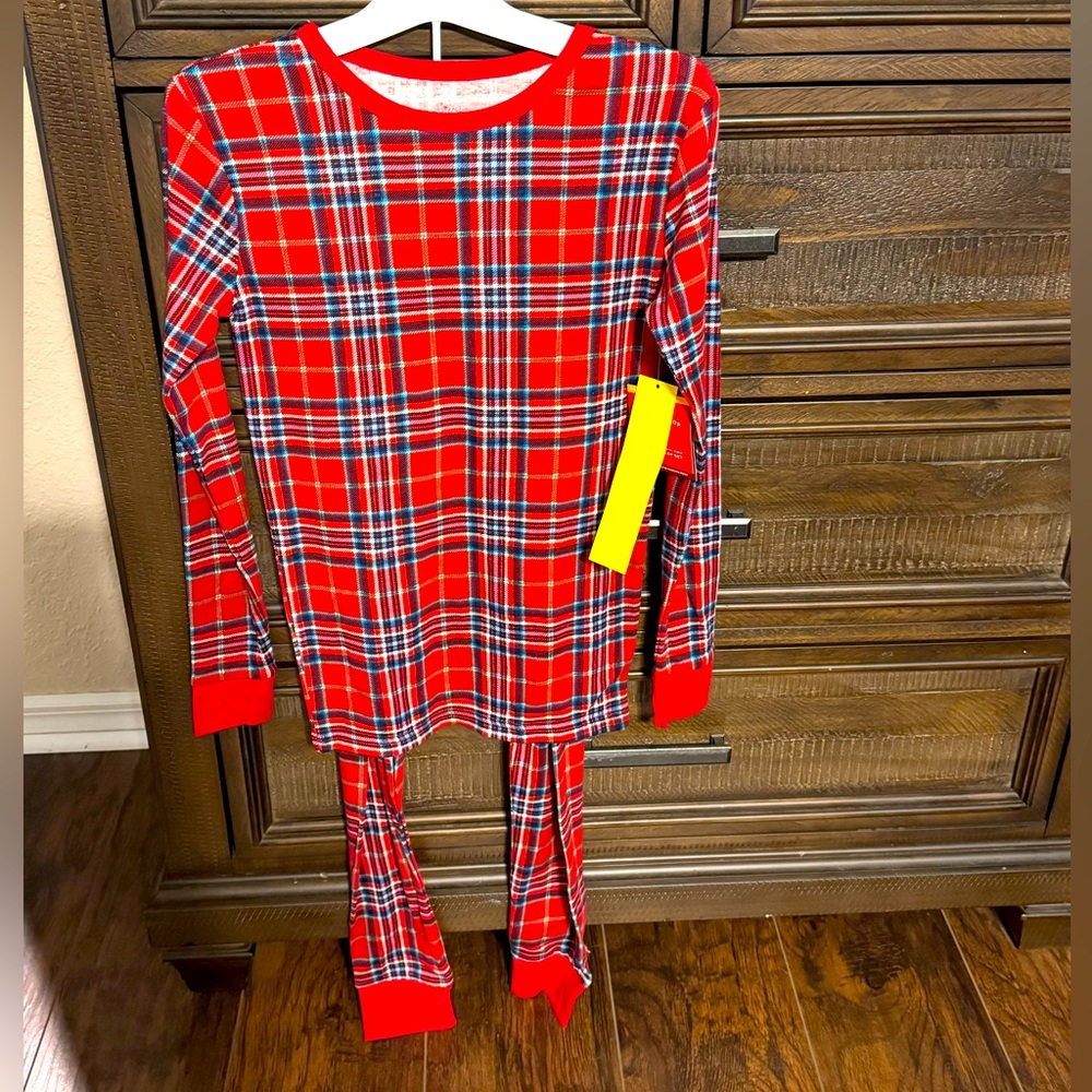 Kid’s Pajama Set. New with tags. Size 14.